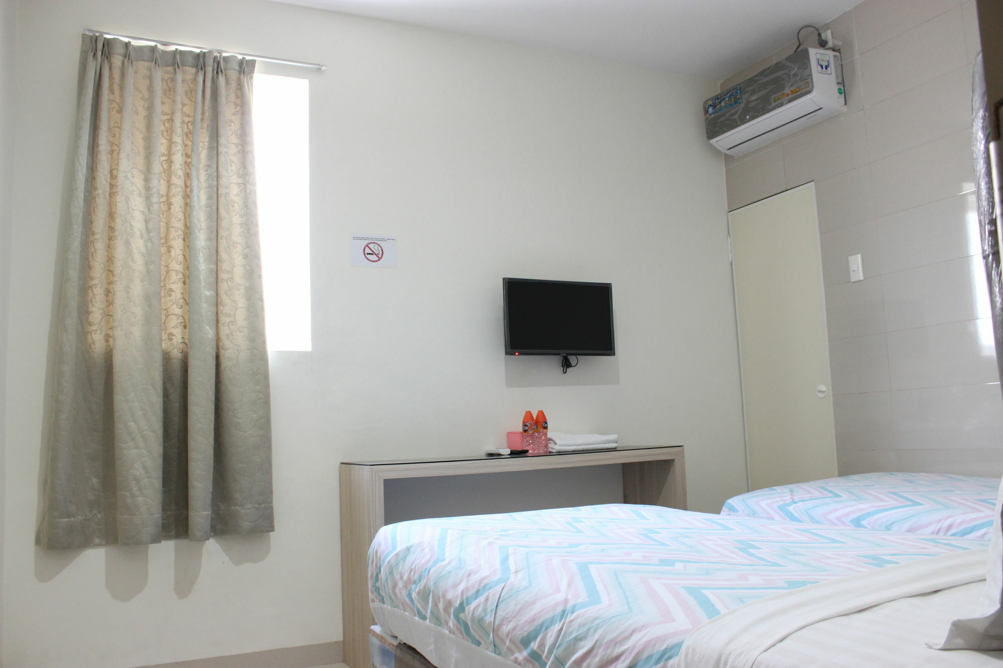 מדאן Permata Inn מראה חיצוני תמונה